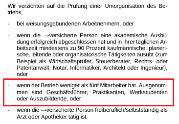 Ausschnitt der AVB der Golden BU der LV1871, der Abschnitt, der besagt, dass die Versicherung bei Betrieben mit weniger als fünf Mitarbeitern auf eine Prüfung der Umorganisation verzichtet, ist rot umrandet.